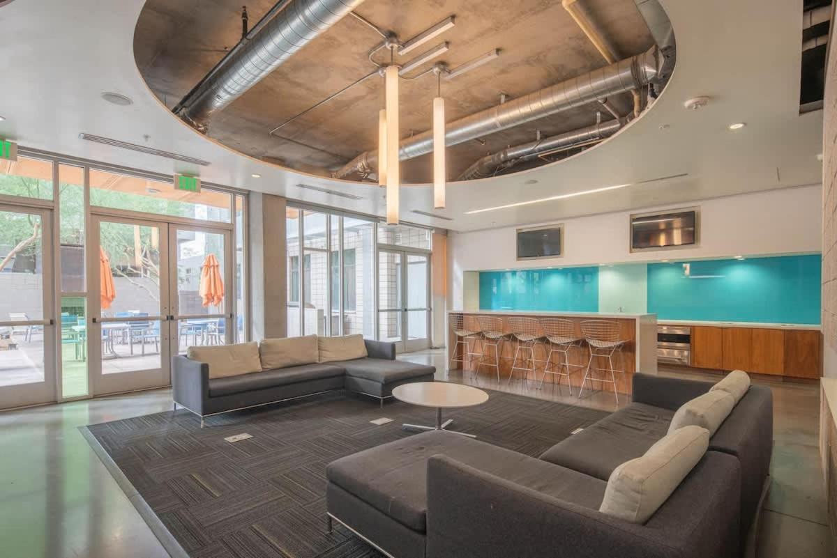 Apartment Chic 1bd - Downtown - Gym, Pool, Parking Phoenix